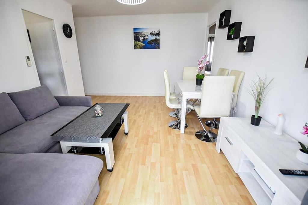 Apartment T3 Parking A 5 Minutes A Pied Du Stade Velodrome Marseilles